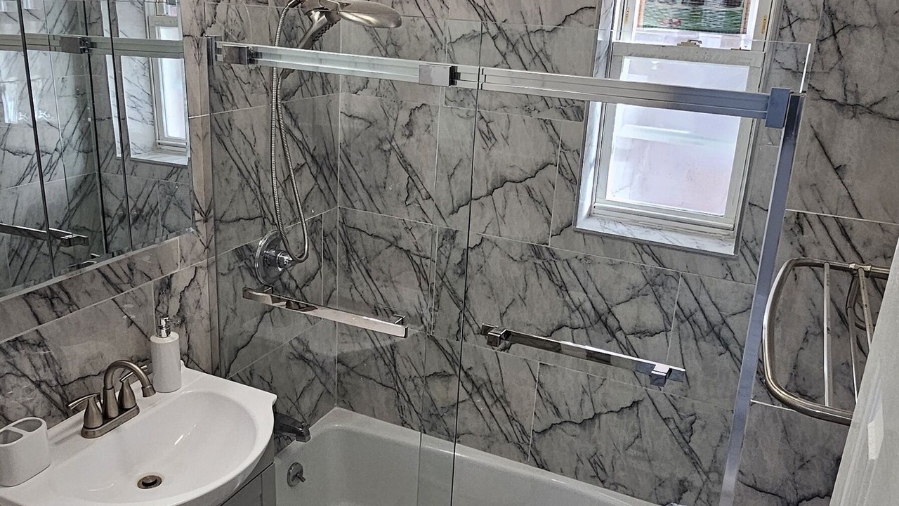 Photo of Bathroom in Park Versailles