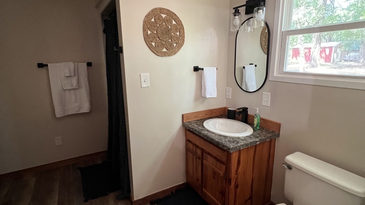 Photo of Bathroom in Live Oak