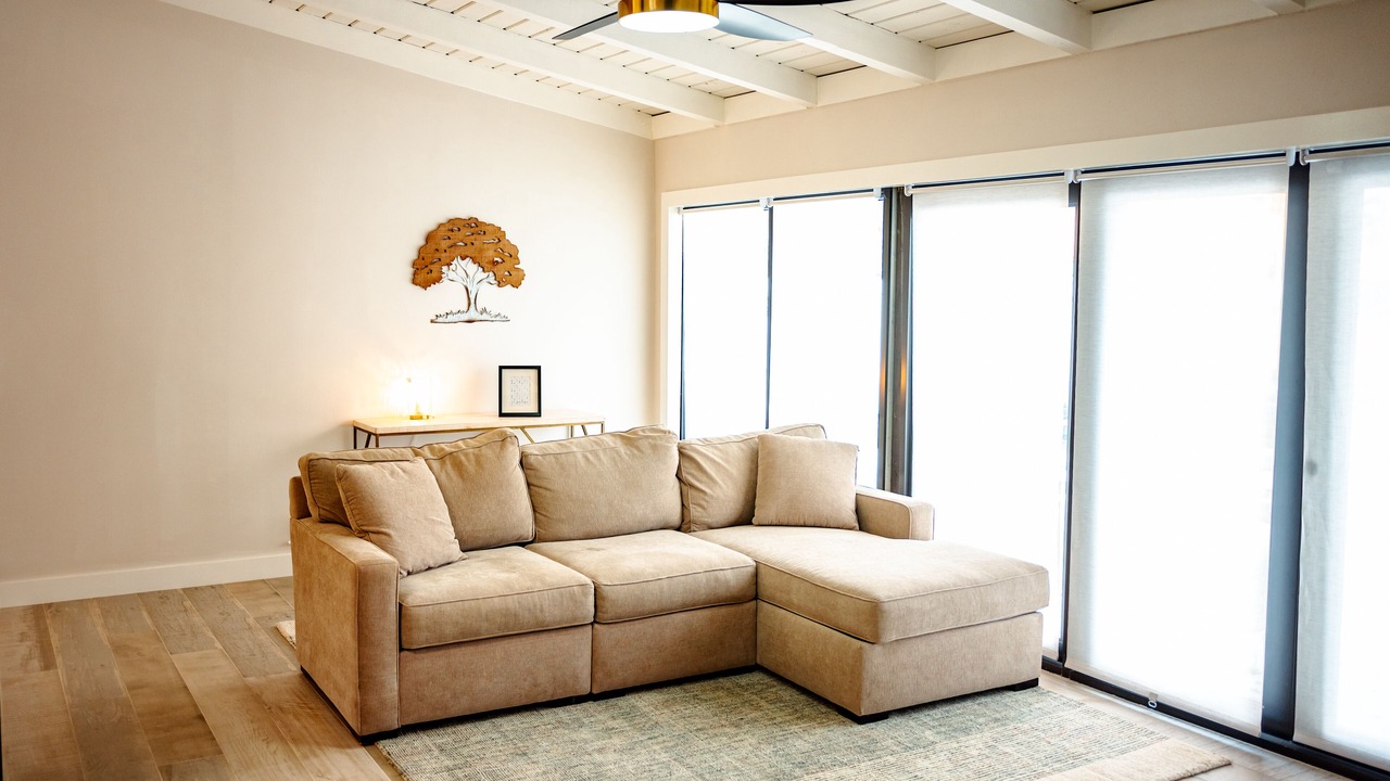 Photo of Livingroom in Lauderdale Isles