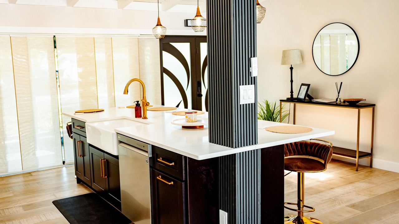 Photo of Kitchen in Lauderdale Isles