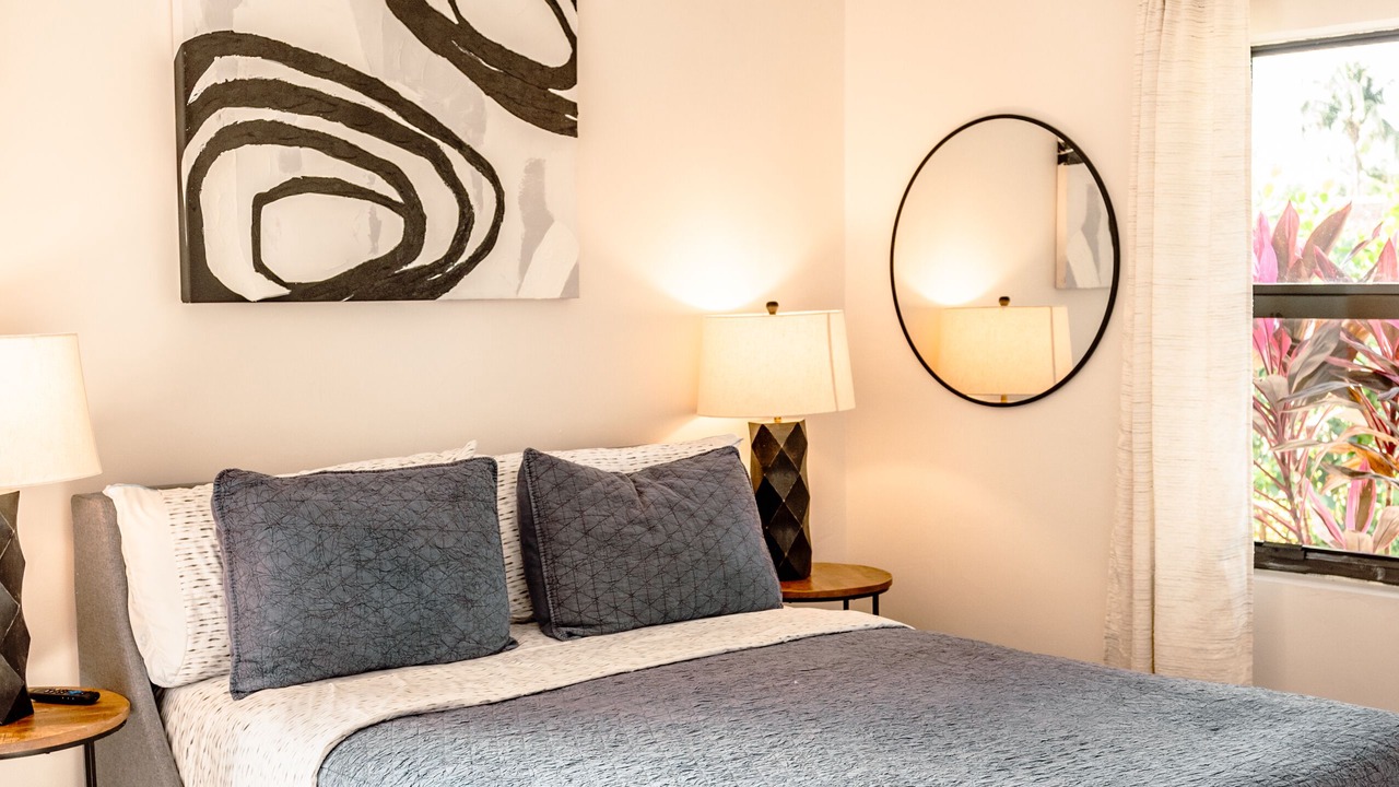 Photo of Bedroom in Lauderdale Isles