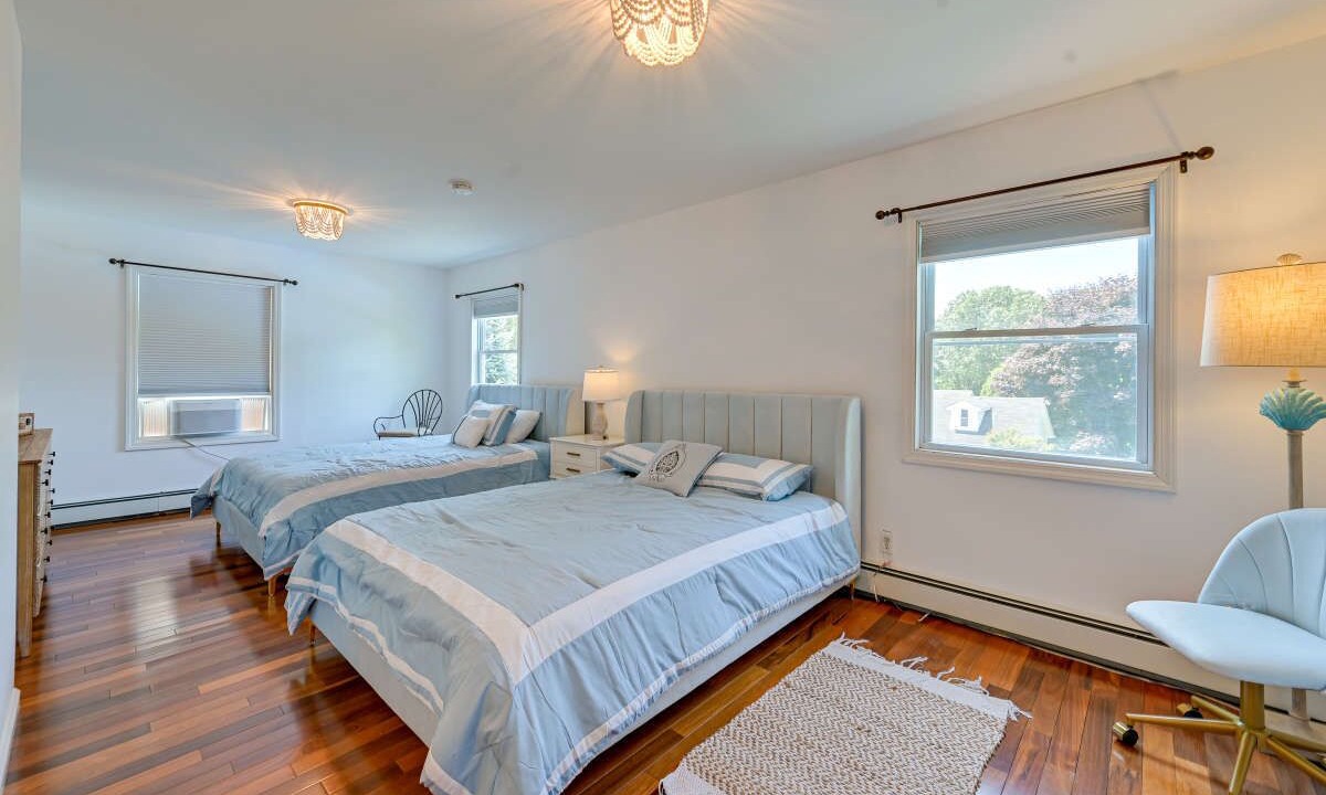 Photo of Bedroom in East Moriches