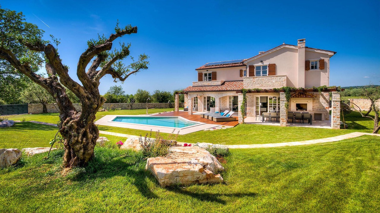 Photo of Outdoor in Stifanici