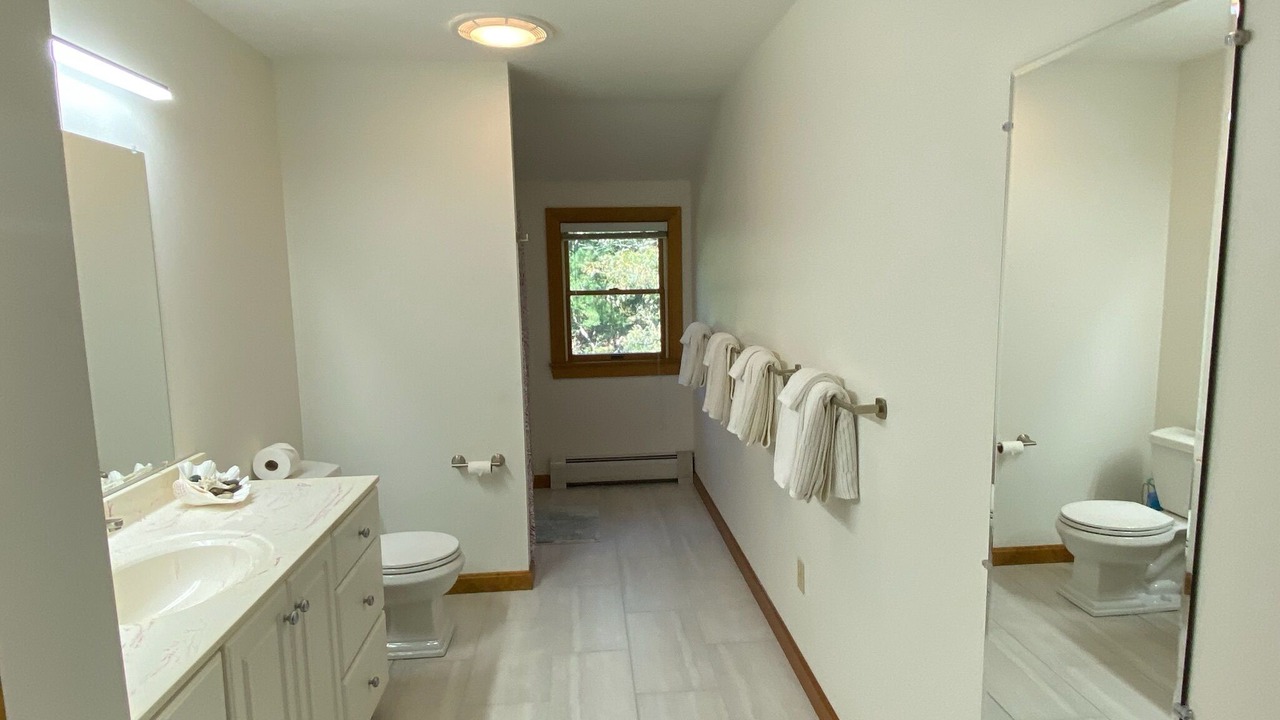 Photo of Bathroom in Lagoon Heights