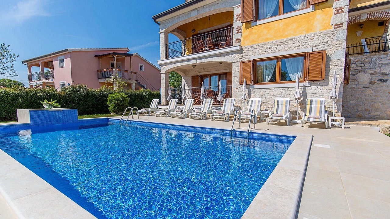 Photo of Outdoor in Buici