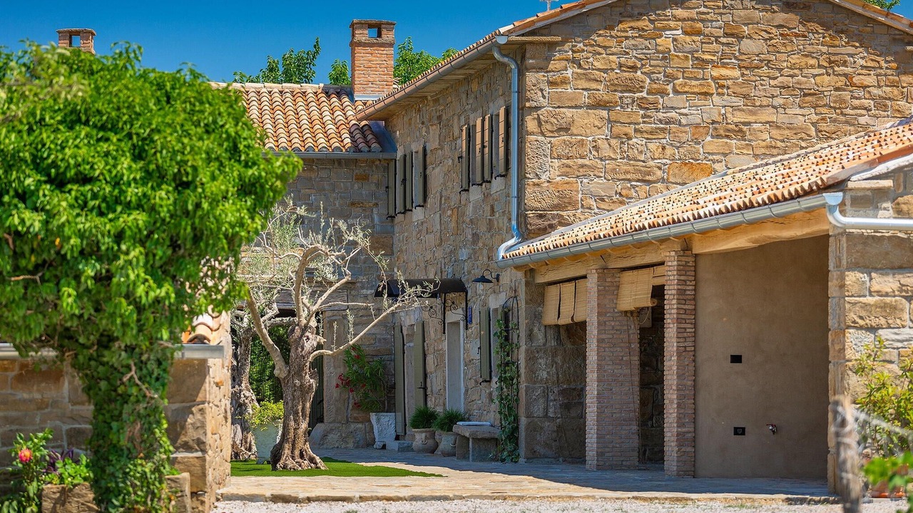 Photo of Others in Buzet