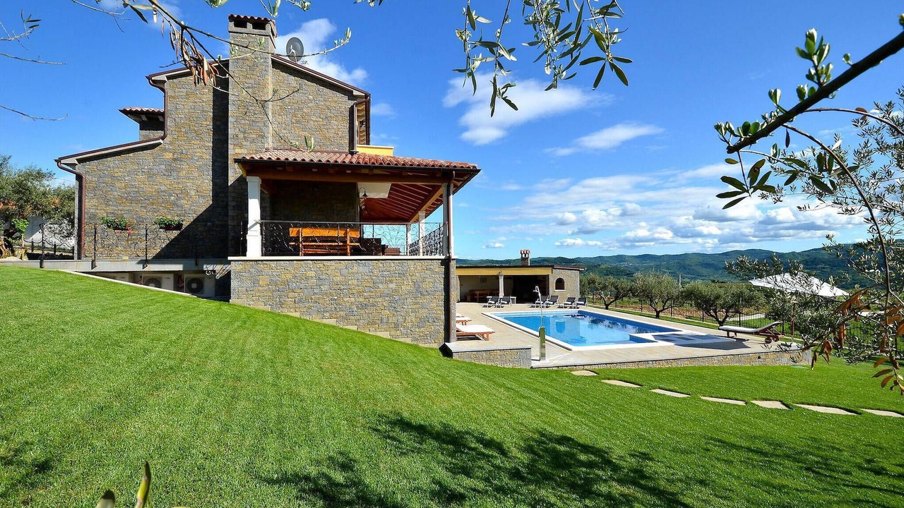 Photo of Outdoor in Sculci