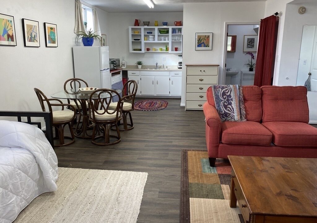 Photo of Livingroom in Fincastle