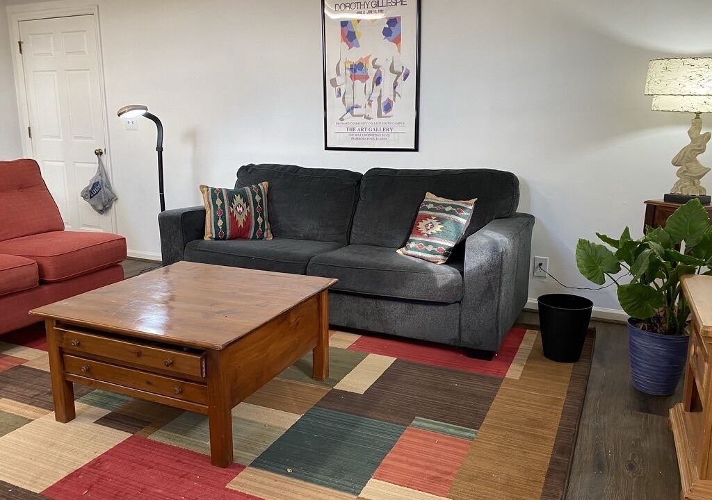 Photo of Livingroom in Fincastle