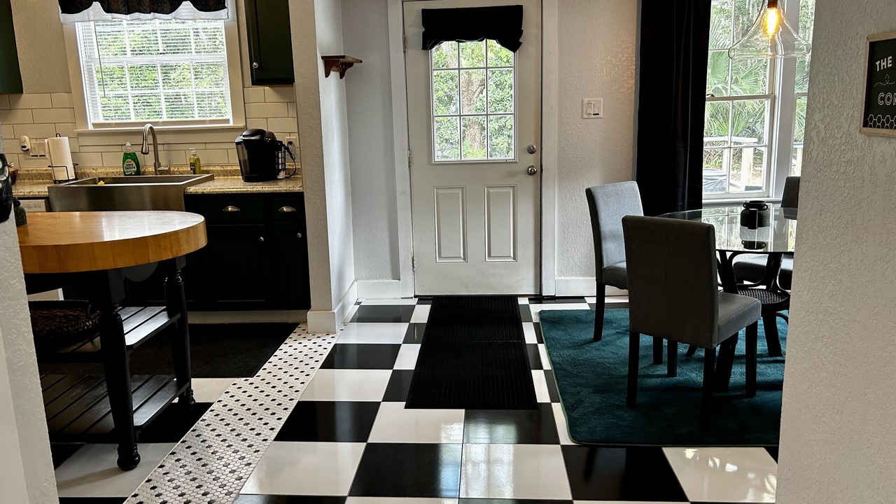 Photo of Kitchen in Historic District