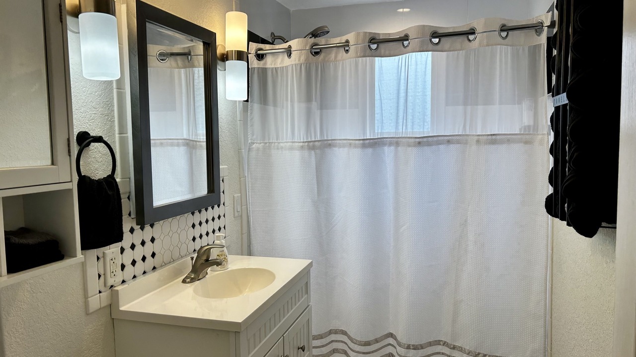 Photo of Bathroom in Historic District