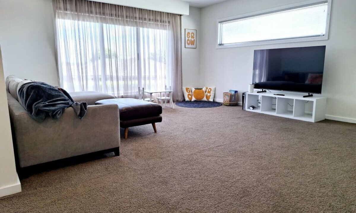 Photo of Livingroom in Shepparton North