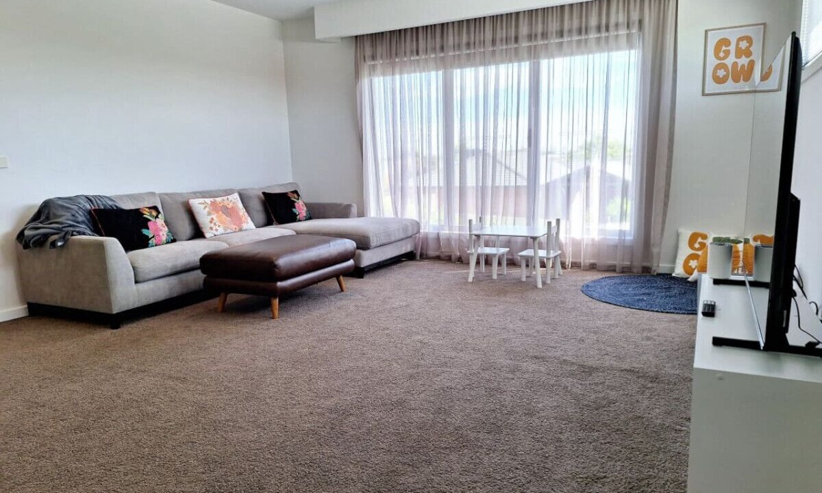 Photo of Livingroom in Shepparton North