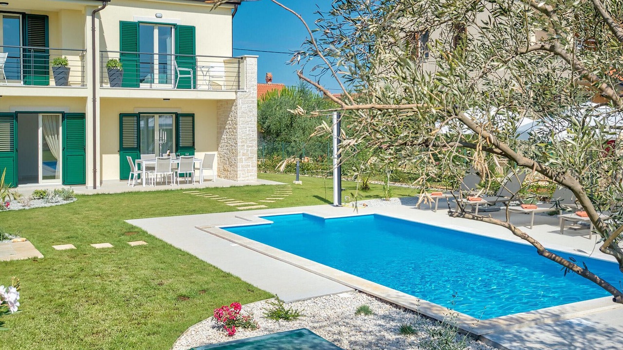 Photo of Outdoor in Labinci