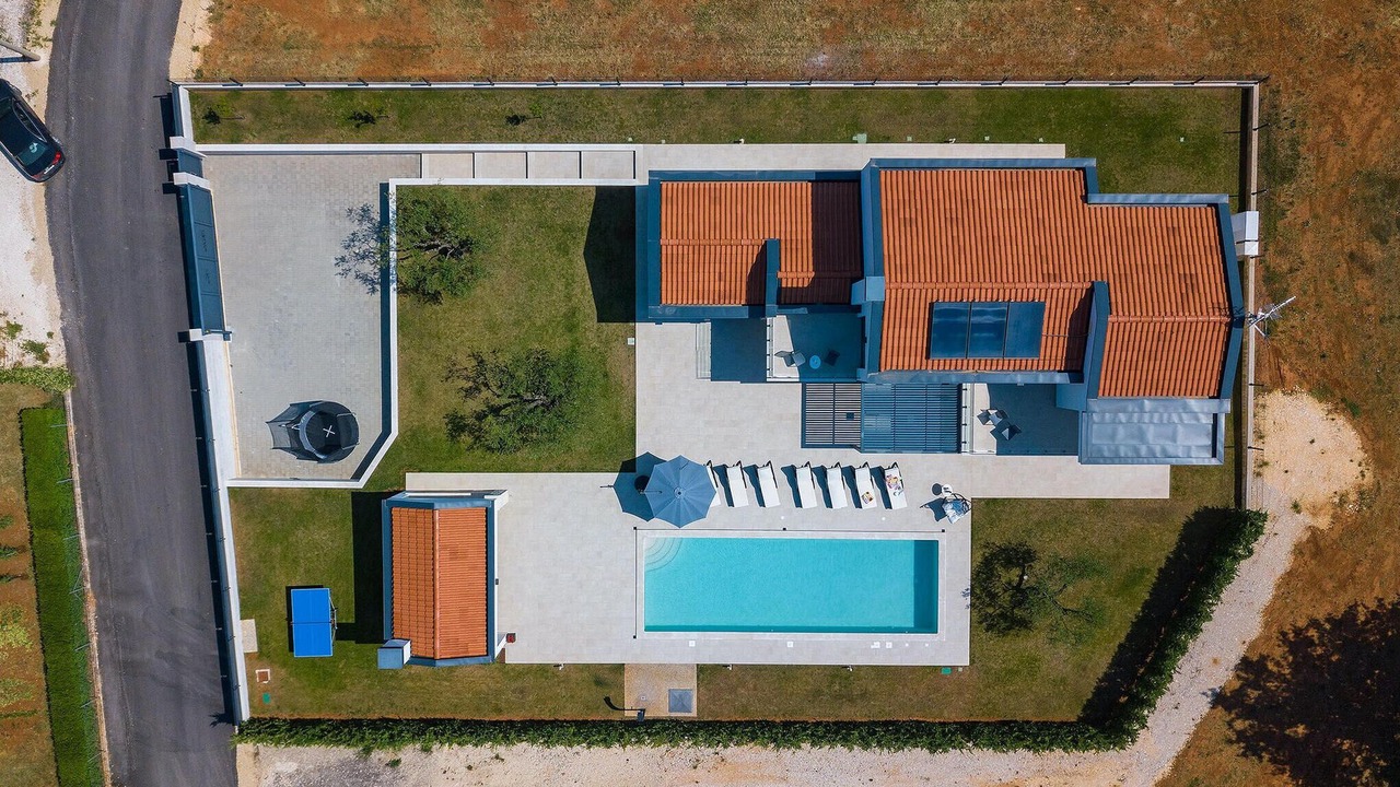 Photo of Outdoor in Vrznaveri