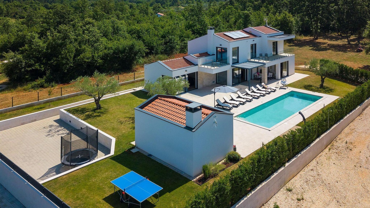 Photo of Outdoor in Vrznaveri