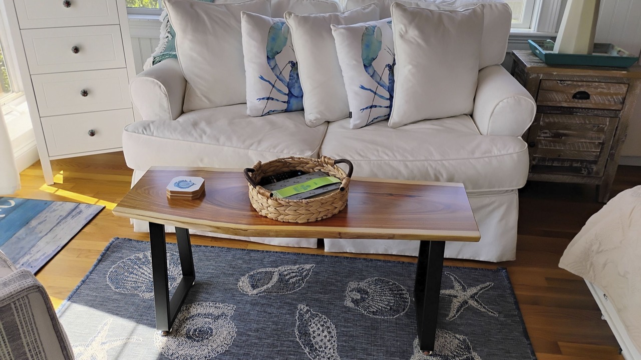 Photo of Livingroom in West Yarmouth