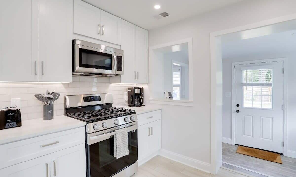 Photo of Kitchen in Seminary Hill