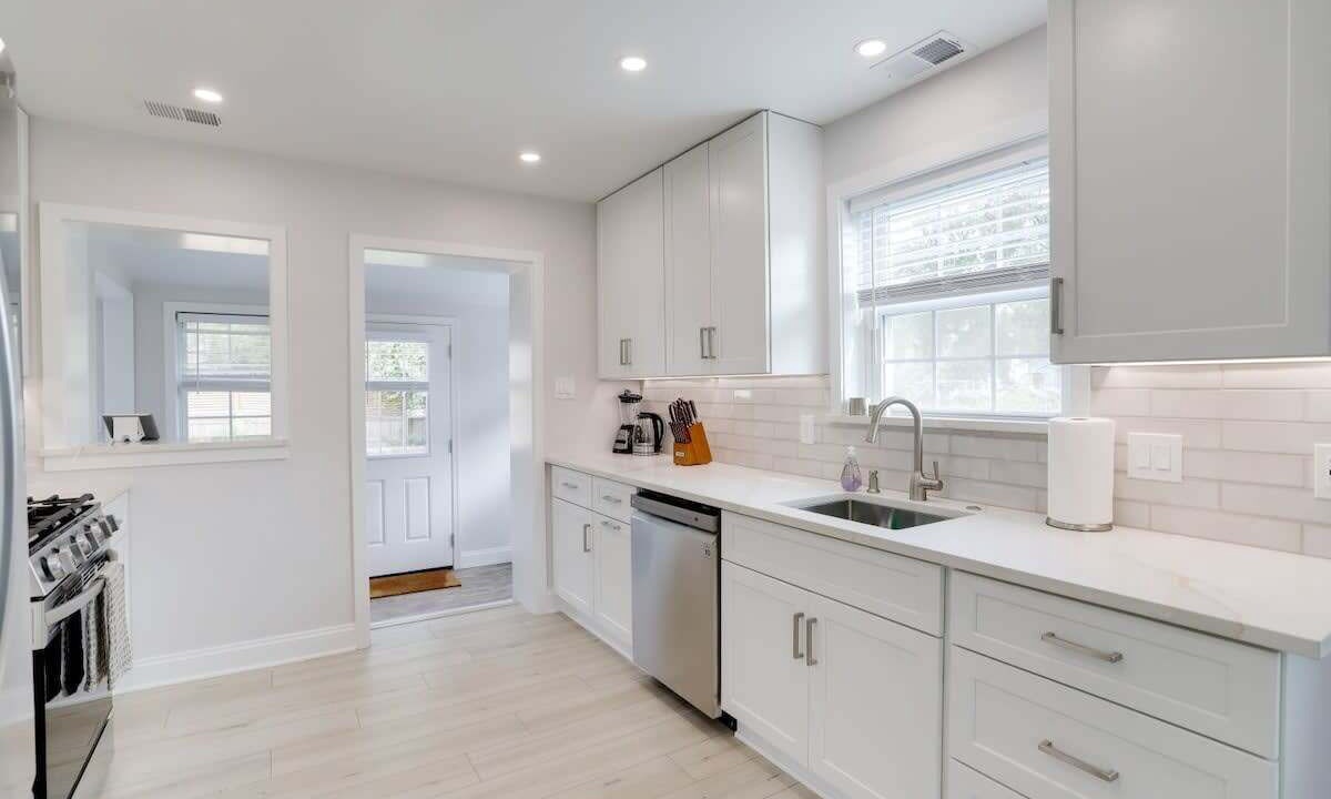 Photo of Kitchen in Seminary Hill