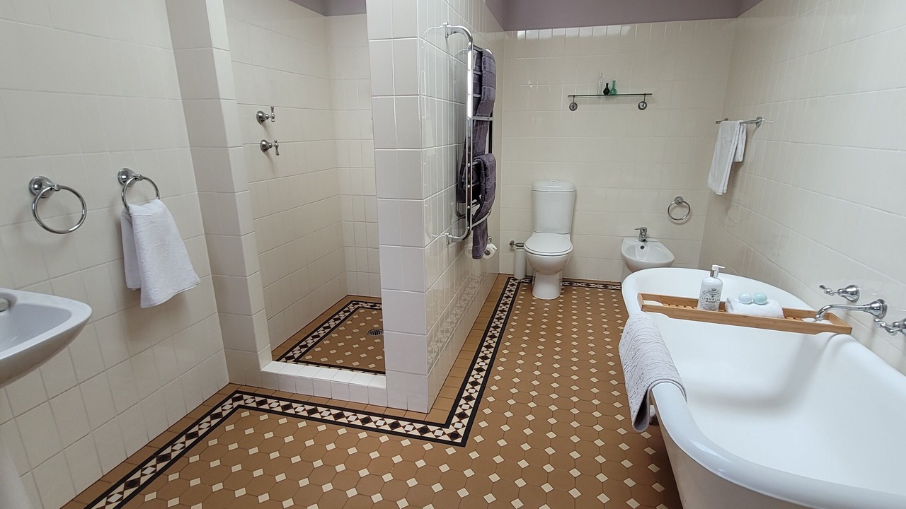 Photo of Bathroom in Katoomba
