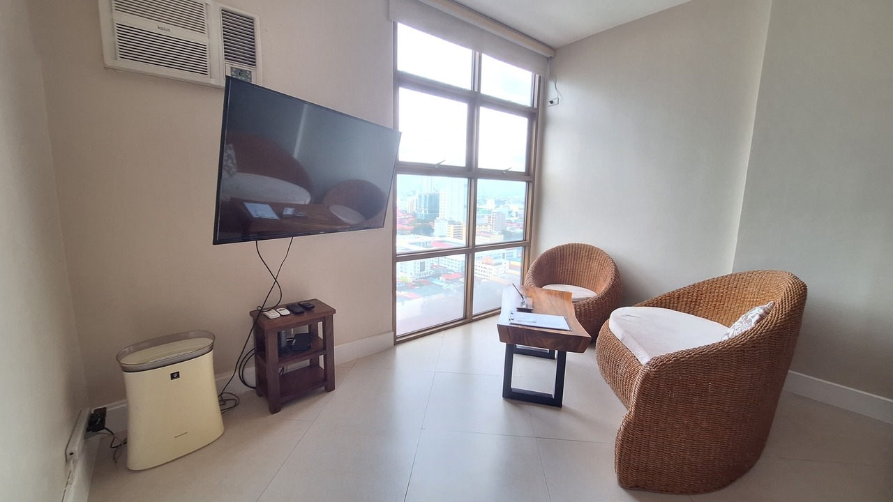 Photo of Livingroom in Ermita Night District