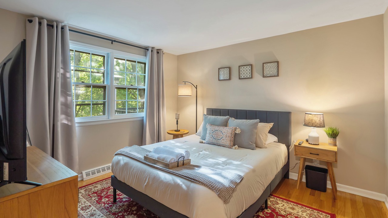Photo of Bedroom in Eastside