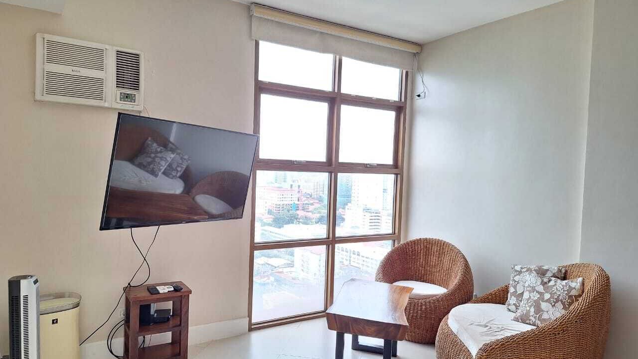 Photo of Livingroom in Ermita Night District