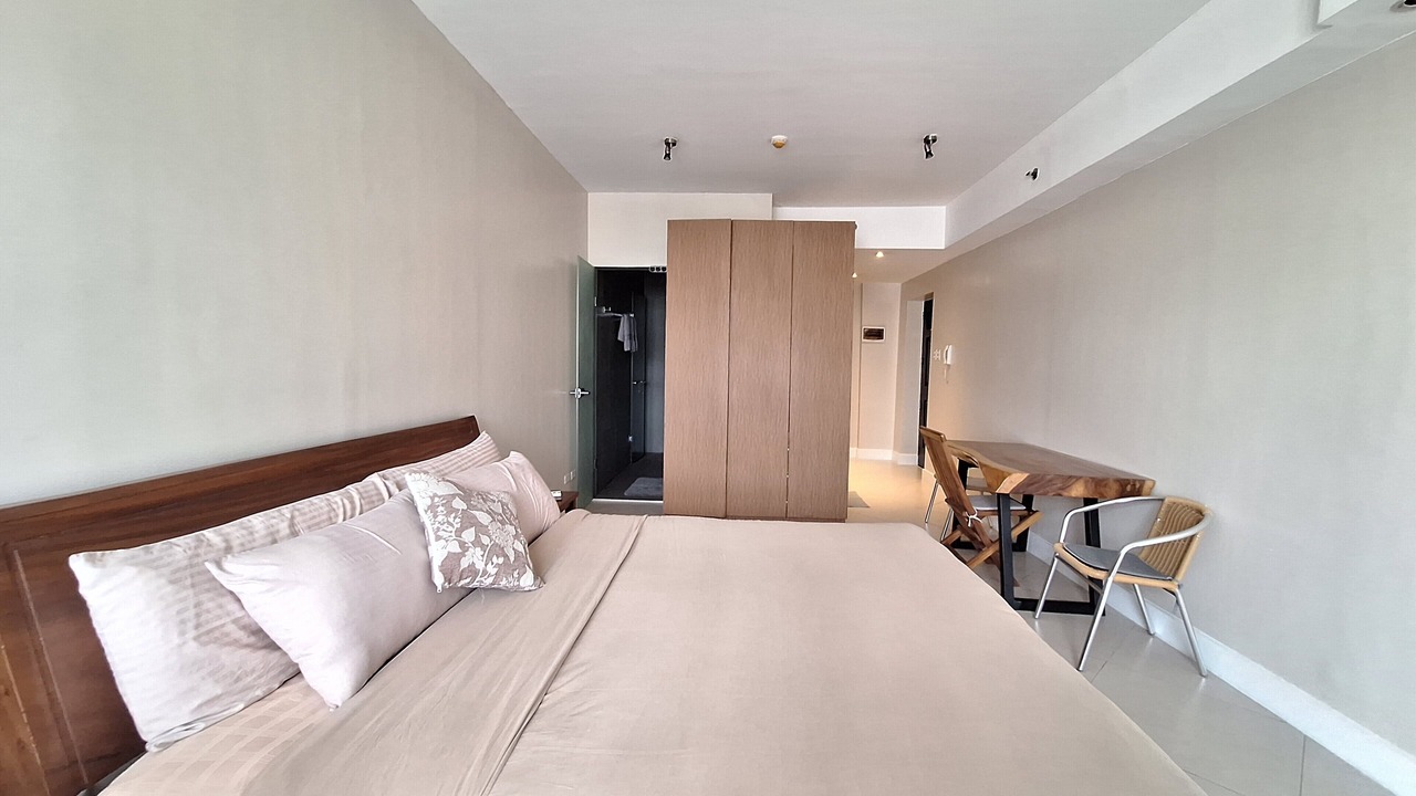 Photo of Bedroom in Ermita Night District