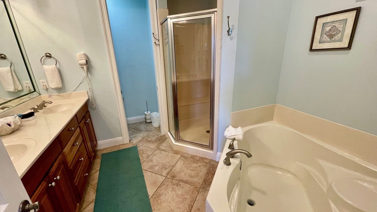 Photo of Bathroom in Gulf Place