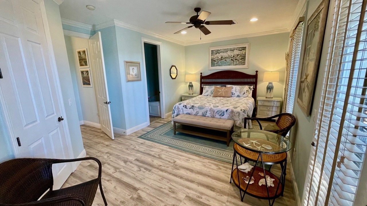 Photo of Bedroom in Gulf Place