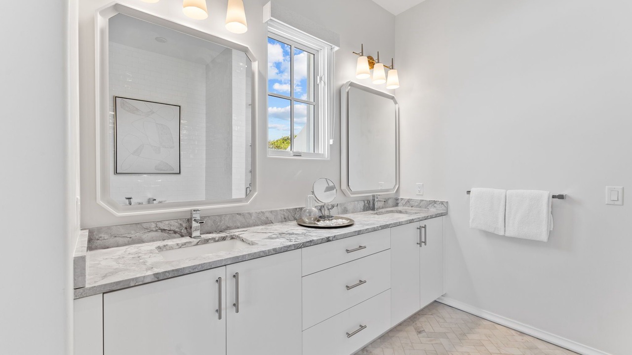 Photo of Bathroom in Seacrest