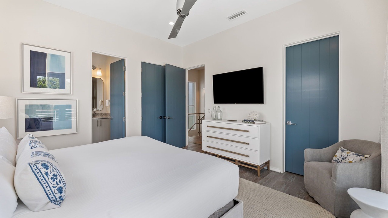 Photo of Bedroom in Seacrest