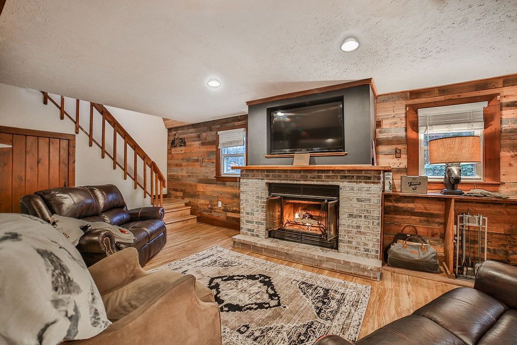 Photo of Livingroom in Great Valley