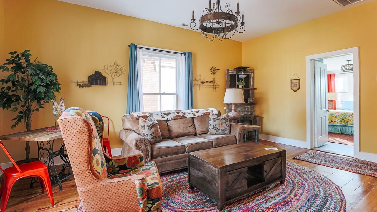 Photo of Livingroom in Staunton