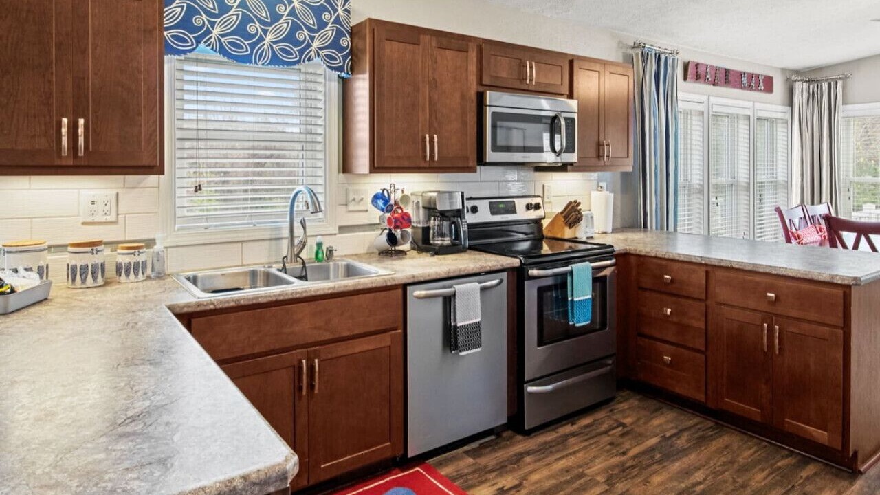 Photo of Kitchen in Delong