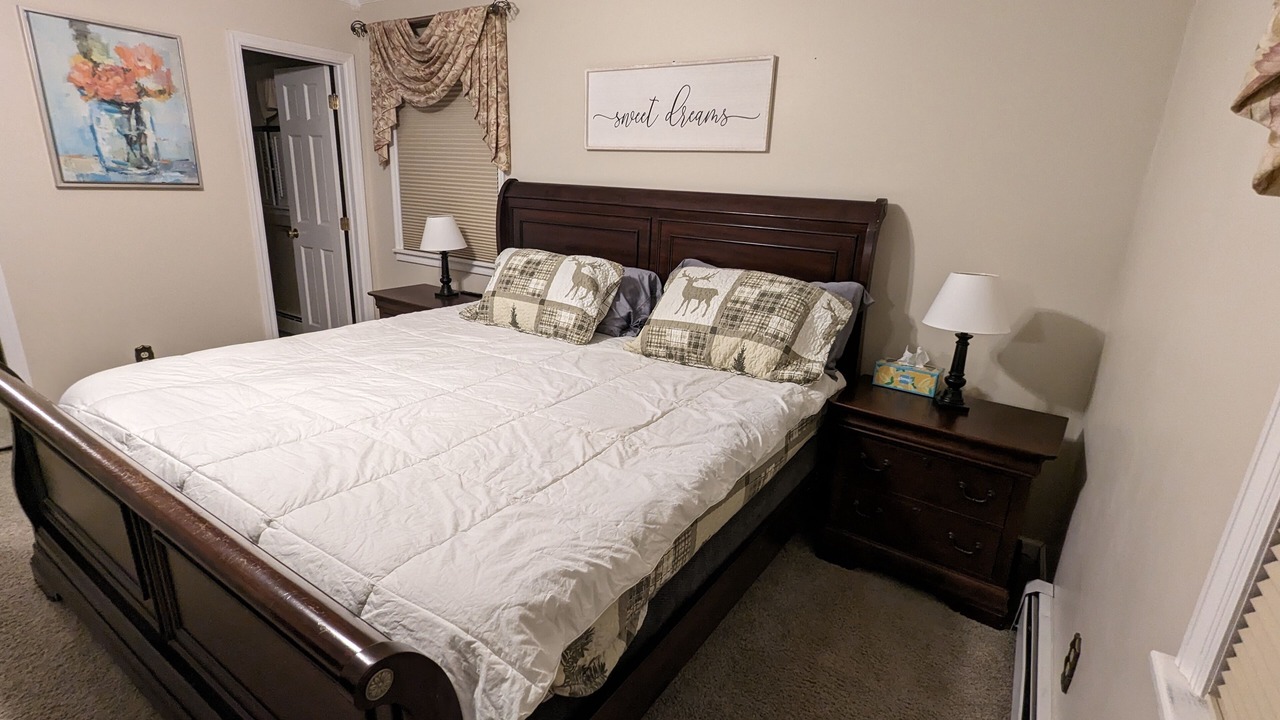 Photo of Bedroom in Gloversville