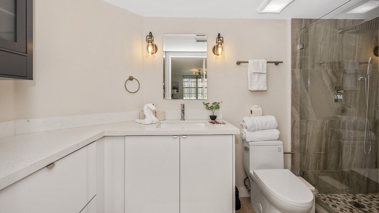 Photo of Bathroom in Aventura
