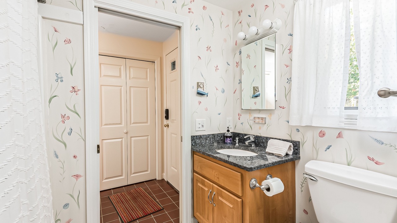 Photo of Bathroom in South Chatham