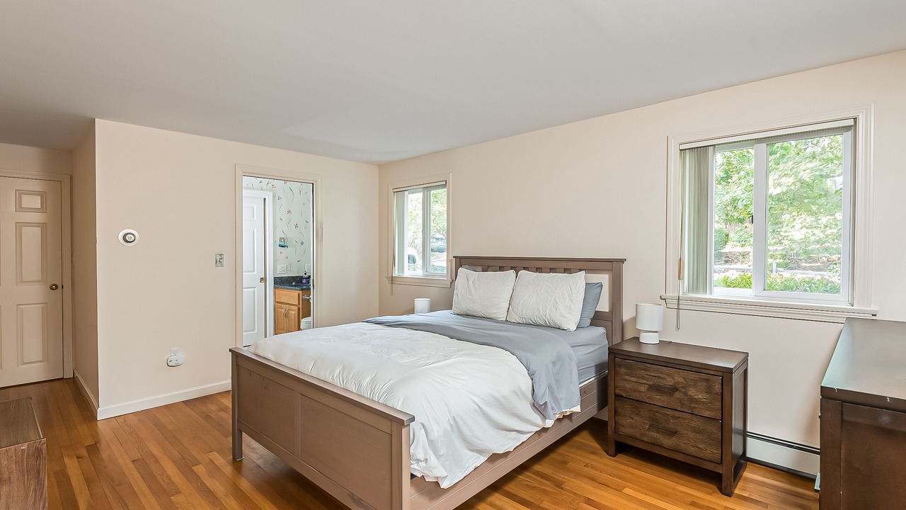 Photo of Bedroom in South Chatham