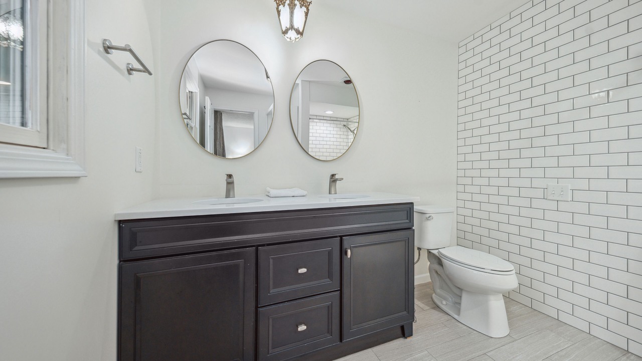 Photo of Bathroom in Granger