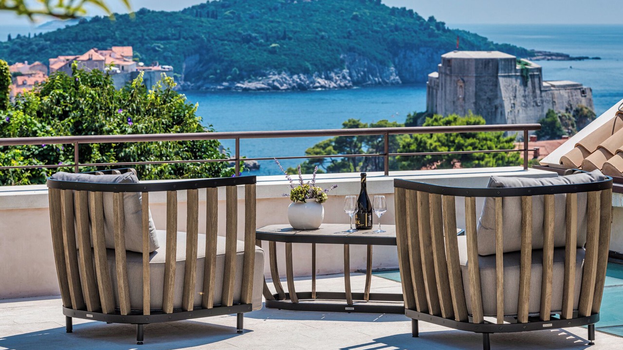 Photo of Patio Balcony in Pile