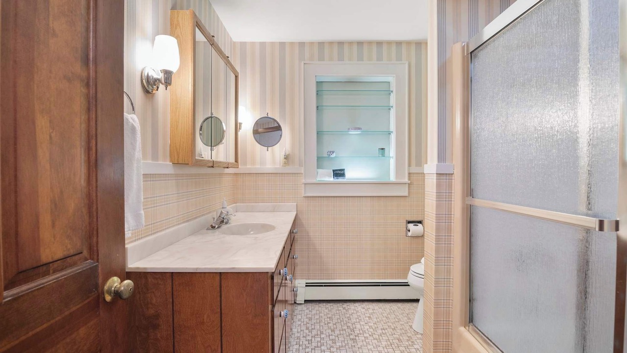 Photo of Bathroom in East Harwich