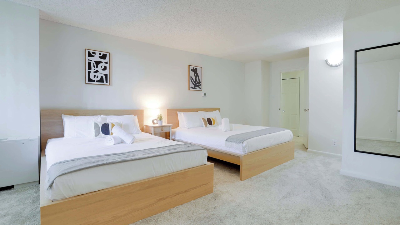 Photo of Bedroom in Crystal City
