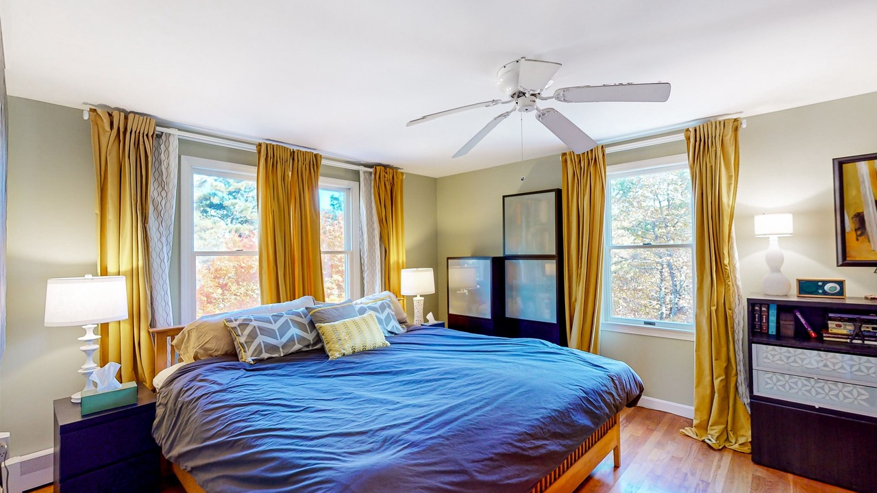 Photo of Bedroom in Truro