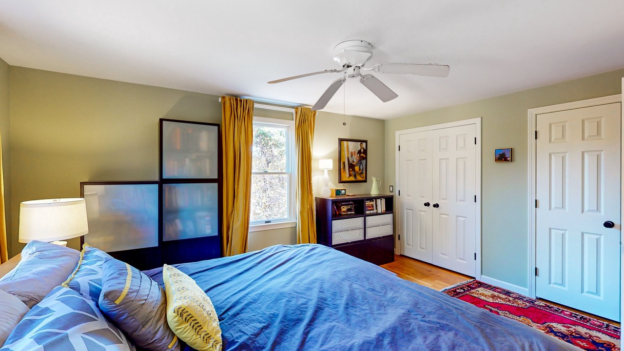 Photo of Bedroom in Truro