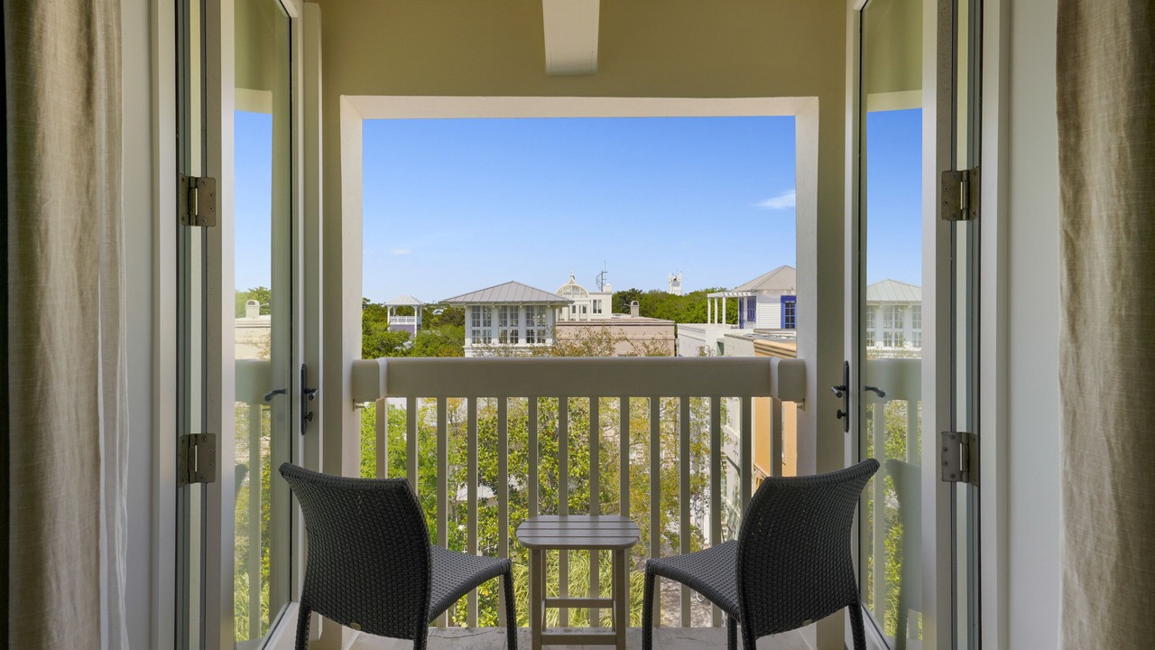 Photo of Patio Balcony in Seaside