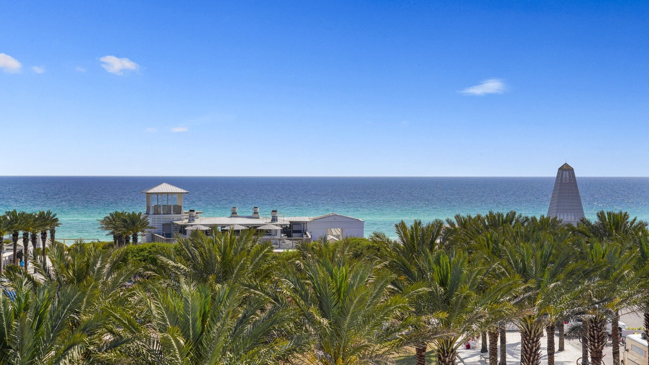 Photo of Patio Balcony in Seaside