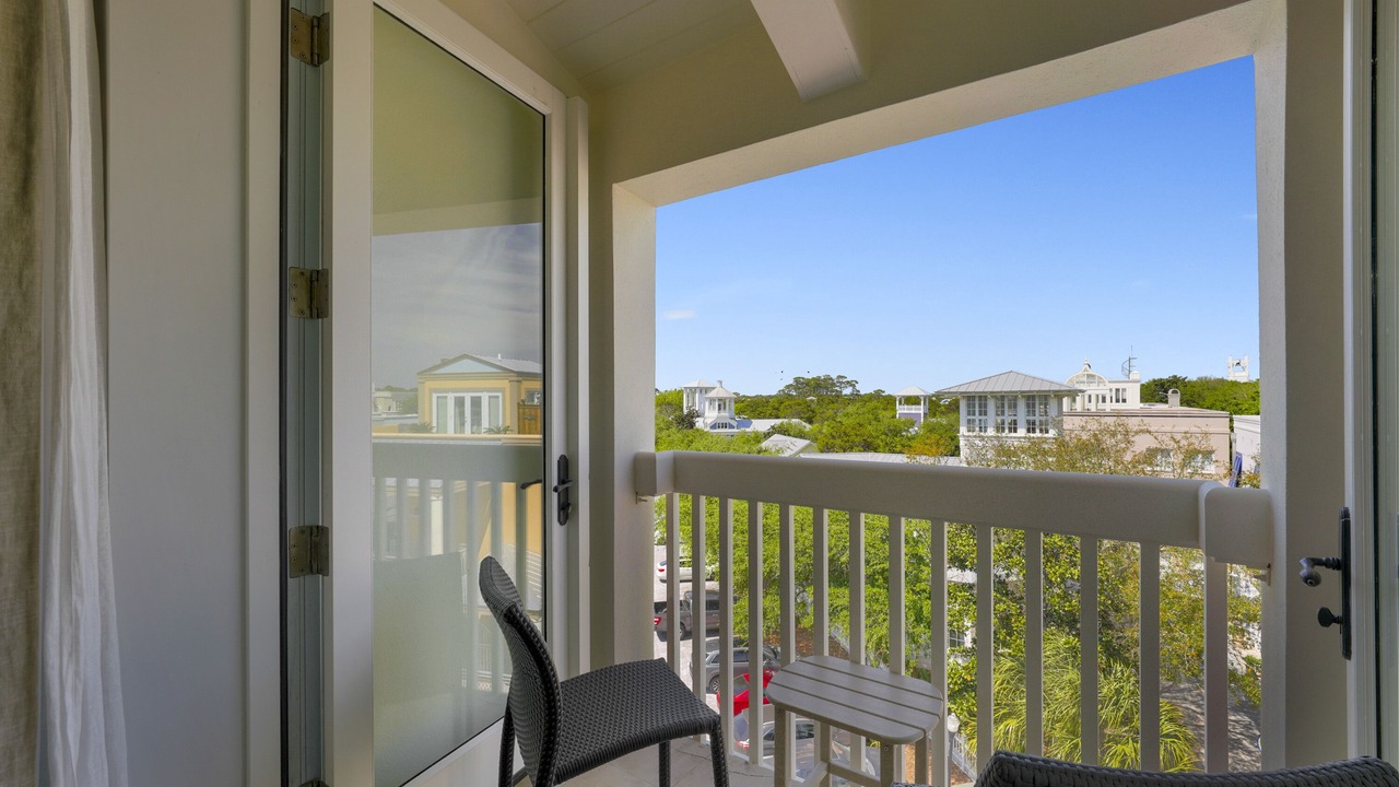 Photo of Patio Balcony in Seaside