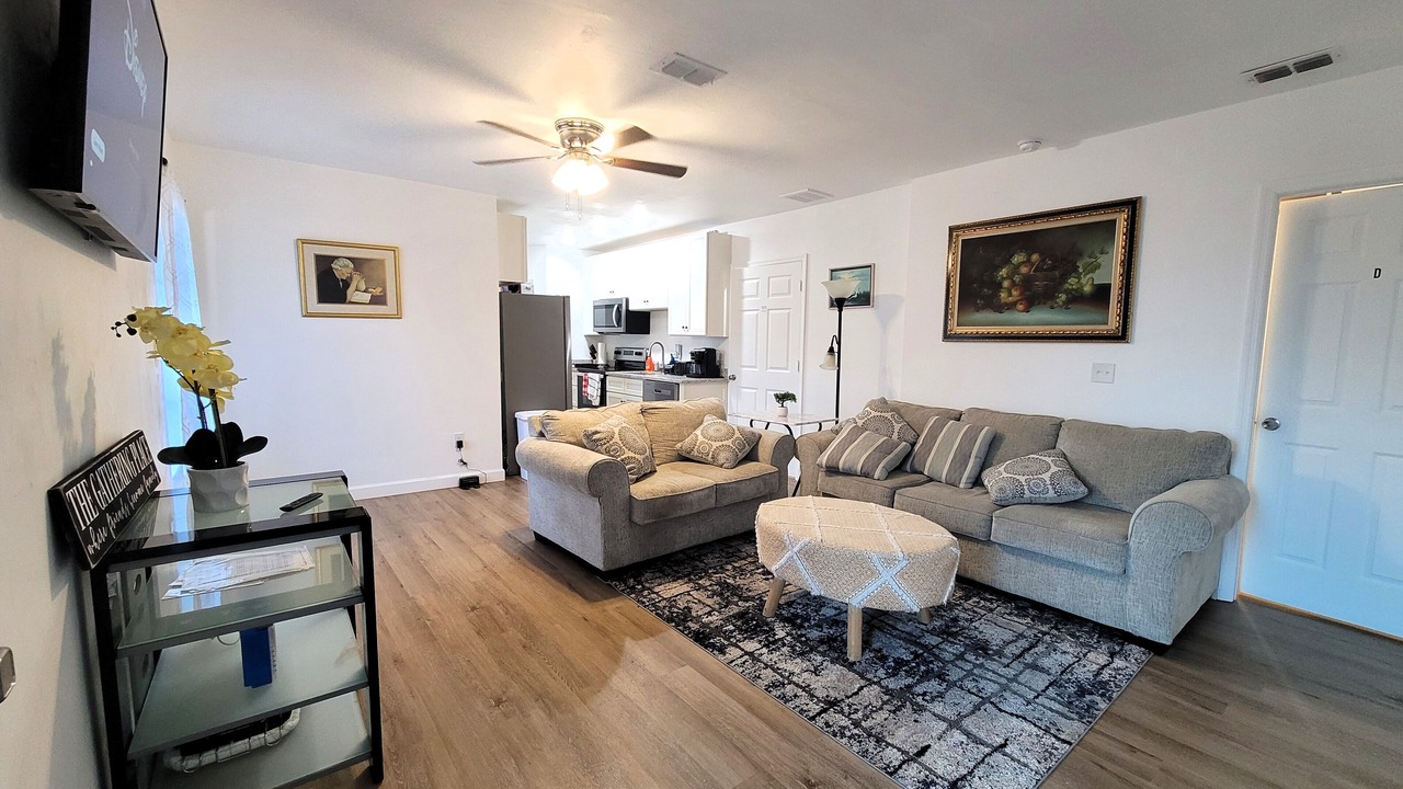 Photo of Livingroom in Tallahassee
