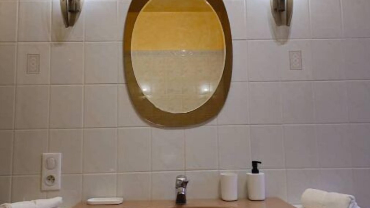 Photo of Bathroom in Concarneau